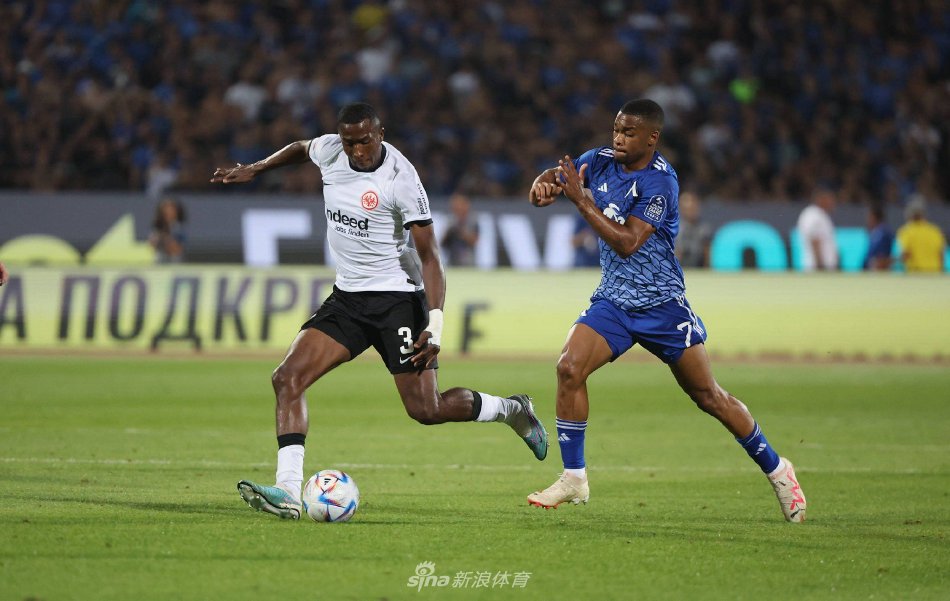 明了其在围 明了其在围